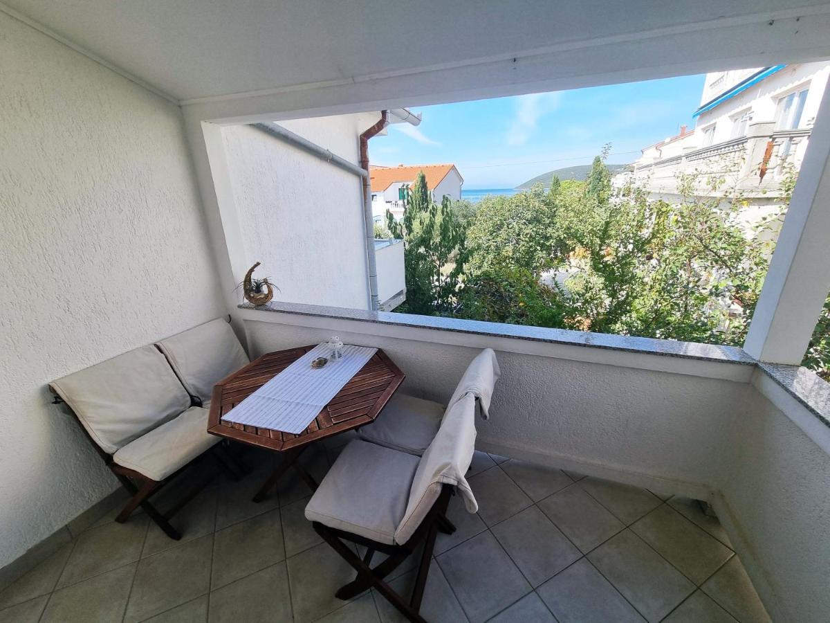 House Subic Apartment Supetarska Draga Exterior photo
