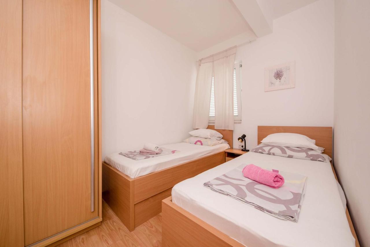 House Subic Apartment Supetarska Draga Exterior photo